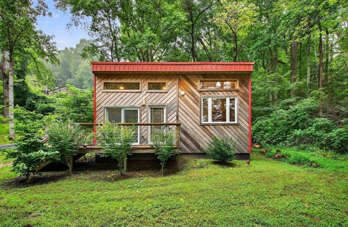 Cheshire Cottage | Nordic Eco Cottage - Forrest Escape Retreat