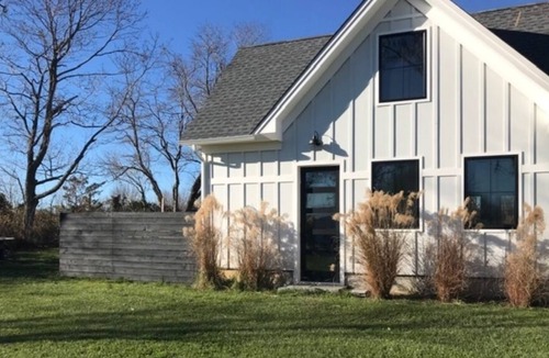 Aquebogue Apartment | NORTH FORK