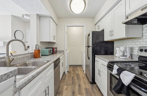 Columbus Apartment | Northwoods 8208-2B I 2 Bed 1 Bath