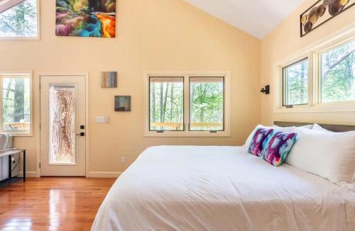 Marshall Other | Oak Treehouse Cabin Rustic Luxury Near Asheville