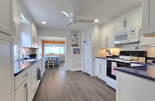 Wells House | Ocean Gem on Crescent Beach