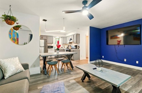 Tudor Area House | Ocean Pulse - 2Bed 1Bath one side of a side-by-side duplex in Midtown Anchorage.