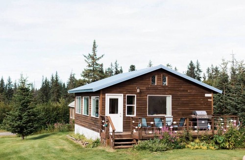 Anchor Point Cabin | Ocean-view Cabin on the Anchor Point Bluff