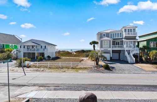 Holden Beach House | Ocean View, Heated Pool, 2nd Floor, Sleeps 7