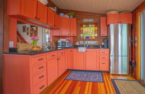Yarmouth Cottage | Oceanfront Boathouse on Casco Bay