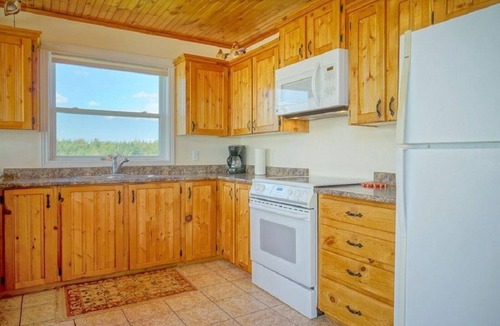 Miscouche Cottage | Oceanfront Chalet Style Cottage