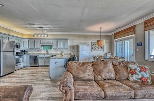 Long Bay Estates House | Oceanfront duplex with 6 bedrooms/6 bath on each side. This is Drs Rx.