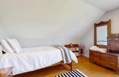 Harpswell House | Oceanfront home with dock, beautiful deck & firepit - steps to the beach