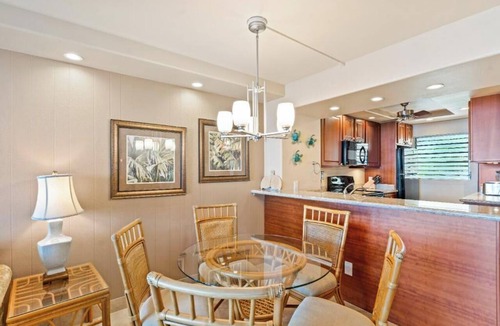 Kihei Condo | Oceanfront Oasis with Captivating Views: Royal Mauian 317 - Make Memories !