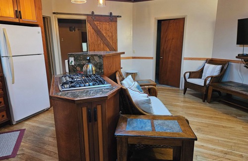 Keaau House | Octagonal Rainforest Oasis Near Hilo & Volcano – 2BD/2BA