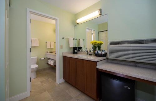 Ogunquit Hotel | Ogunquit The Milestone Inn