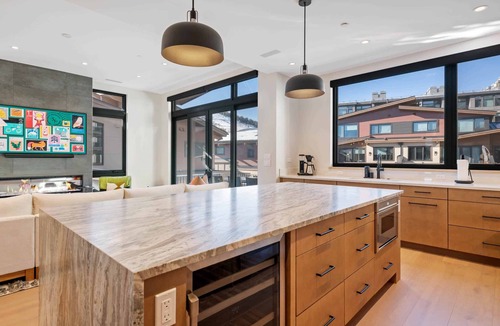 Avon Hotel | One Riverfront Village by EWH