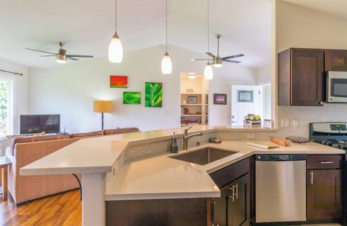 Hilo House | Our House Is Your Home Away From Home