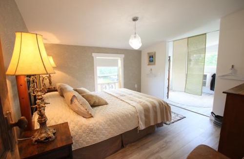 Grand Tracadie House | Oyster Shell Cottage