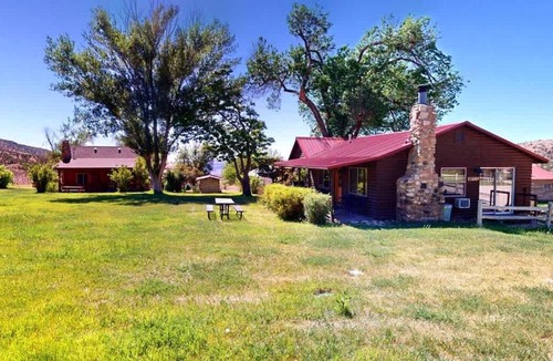Spanish Valley House | Pack Creek ~ Farm House