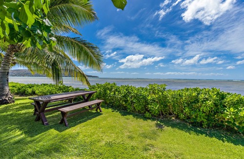 Eastern Honolulu House | Paiko Villa - Directly on Gorgeous Beach! Contact me directly for PROMOS!