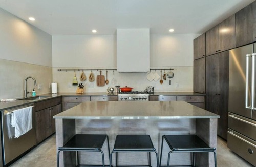 Moab South Valley House | Panoramic Views I Open Concept Floorplan I Private Hot Tub I Ample Parking