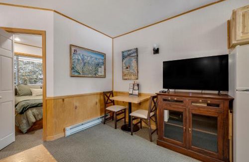 Breckenridge Apartment | Park Meadows 7A by Ski Country Resorts