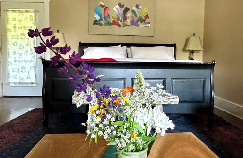 Perth-Andover Hotel | Pathsaala Inn