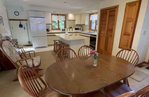 Sebago Cabin | PEABODY POND SHOREFRONT