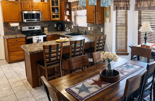 Johnstown House | Peaceful country setting close to Intel. 30 day minimum required.