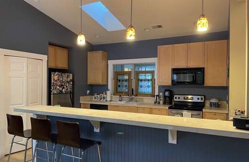 Port Townsend House | Peaceful home away from home in the exquisite Pacific Northwest.