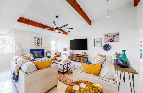 Highland Lake Estates House | Peaceful Mid-Century Escape with Screened Porch & Lake Access