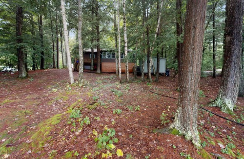 Kents Hill Cabin | Peaceful Parker Pond Cabin | Cozy Fire Pit, Bunkhouse & Lake Front Access