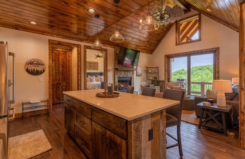 Banner Elk Cabin | Peak A View- Camp Eagles Nest with views, two ensuites, fire pit, hot tub
