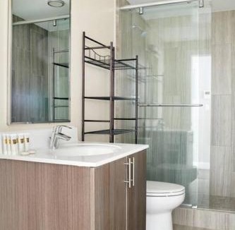 Downtown Boston Apartment | Pet Friendly 3 Bed 2 Bath steps to Beacon Hill