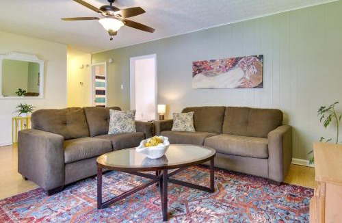 Ridgecrest House | Pet-Friendly Black Mountain Vacation Home w/Deck