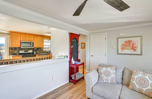 Buena Vista House | Pet-Friendly Buena Vista Home w/Yard & Hot Tub!