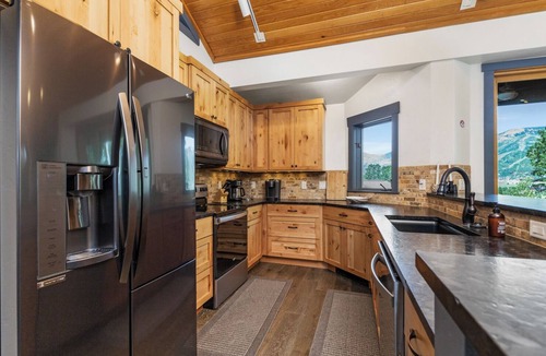 Steamboat Springs House | Pet Friendly | Hot Tub & High-End Amenities | Private Garage | Monthly Rentals