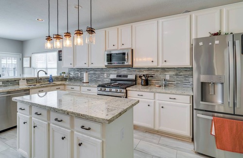 Wimbledon Falls House | Pool & Shared Game Area! Home 7 Mi to Dtwn Tomball