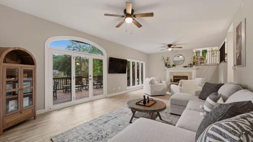 Sherrills Ford House | Poolside Paradise by AvantStay