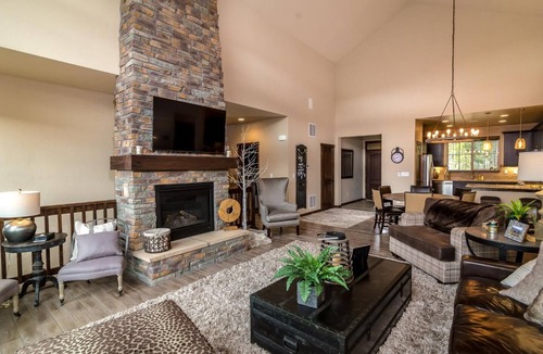 Silvercreek House | Premier Location & Luxury in Granby Ranch! - 4bd/4ba Ski-in/out on Main Slope