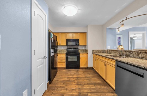 Cherry Grove Beach Condo | Prince Luxury Ocean View w Sky Pool Lazy River