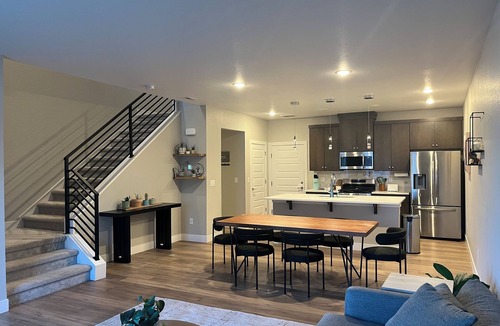 Stonegate House | Private 3 -Bed Parker Townhome