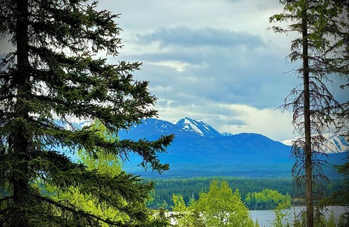 Funny River Cabin | Private Cozy Cabin with Lake & Mountain Views