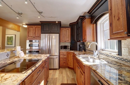 Willow Grove House | Private lake front home, Open layout, Remodeled kitchen, Excellent views 334