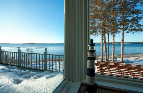 Brooklin House | Private Oceanfront Oasis 4-bedroom house in Brooklin perfect for your getaway