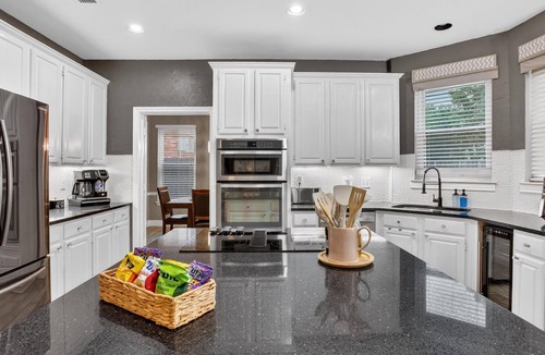 Flower Mound House | Private Pool | Fire Pit | Near Grapevine Lake