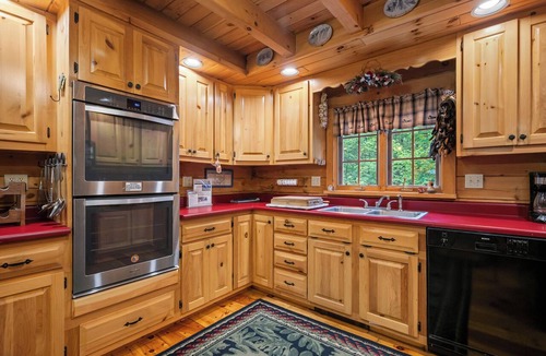 Rangeley Plantation House | Private Rangeley Log Cabin | ATV & Snowmobile Access | Dog Friendly