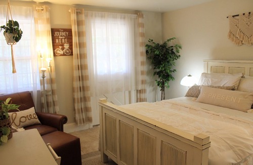 Briargate House | Private, Walkout Boho Basement Beyond the Bridge - Farm Property 5 min from I-25