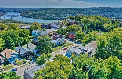 East Price Hill Apartment | Quaint Cincinnati Studio - 3 Mi to Downtown!