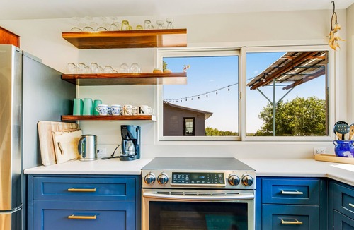 Johnson City House | Quiet, modern retreat with sweeping views, private pool, outdoor shower, & AC