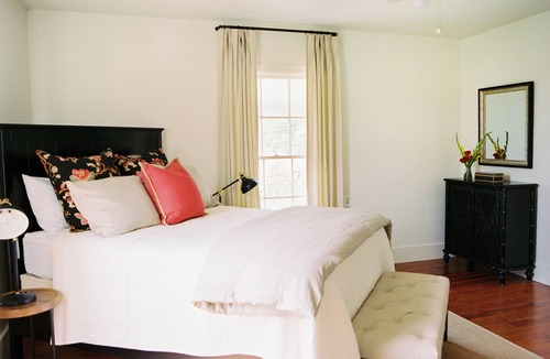 Dahlonega House | Quintessential Farmhouse Experience In The Heart Of Downtown Dahlonega.