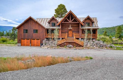 Rio Vista Estates House | Railway River Retreat RRR