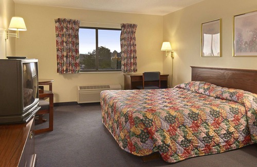 Mount Sterling Hotel | Ramada Limited Mount Sterling