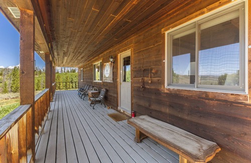 Jackson County House | Randalman House - A perfect peaceful and relaxing place to unwind